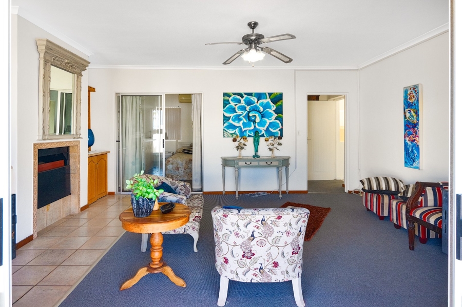 3 Bedroom Property for Sale in Cayman Beach Western Cape